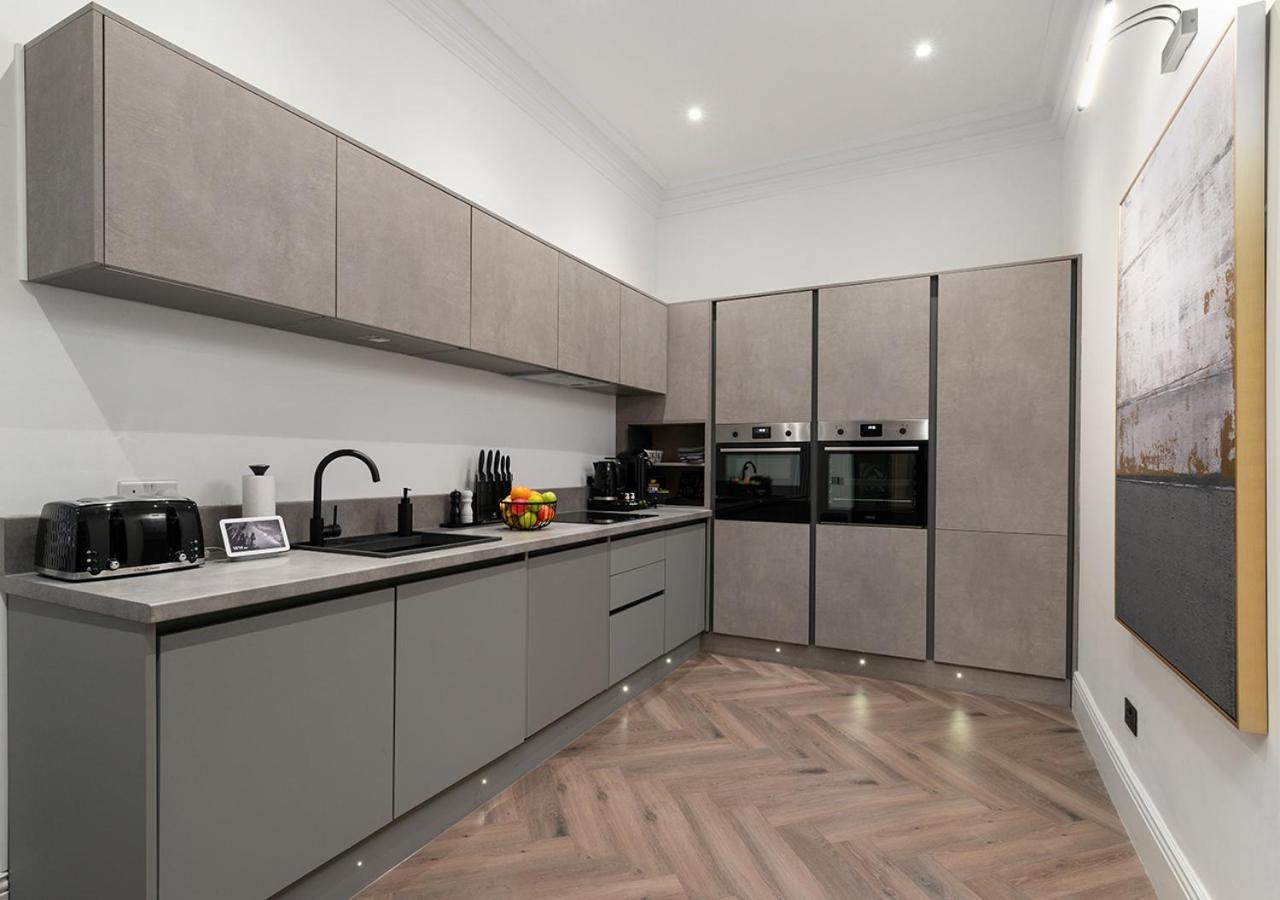 Luxury Georgian City Retreat By Sovo Apartments EDI Exterior foto