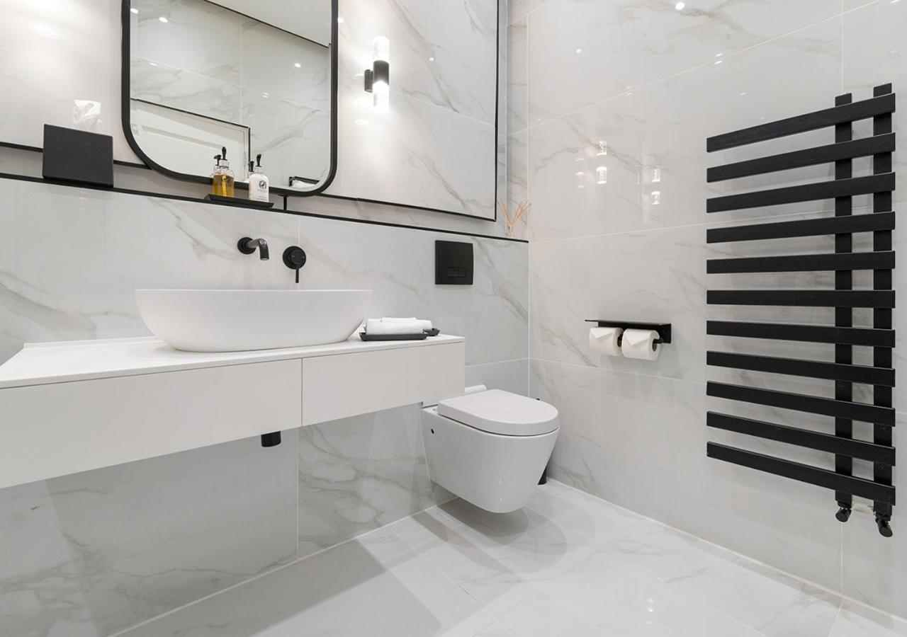 Luxury Georgian City Retreat By Sovo Apartments EDI Exterior foto